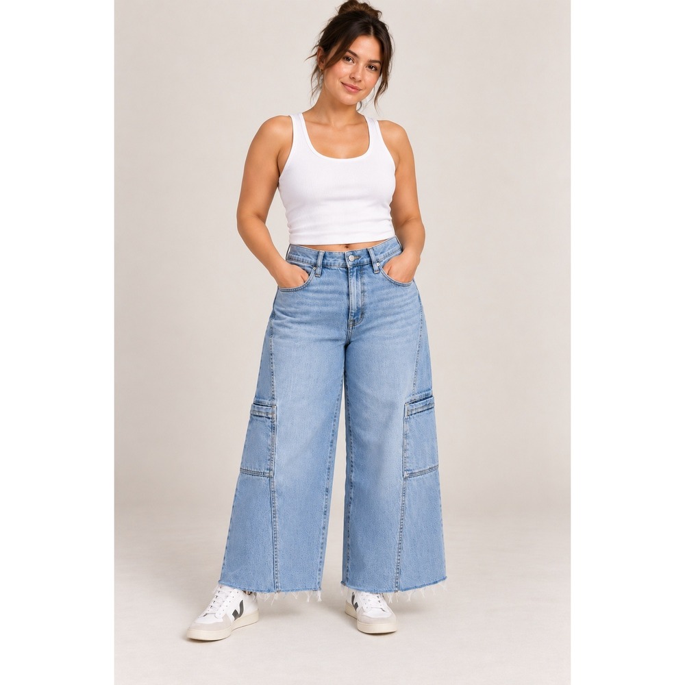 DKNY Jeans Wide Leg Cargo Utility Jeans Women's 29 Light Wash Raw Hem